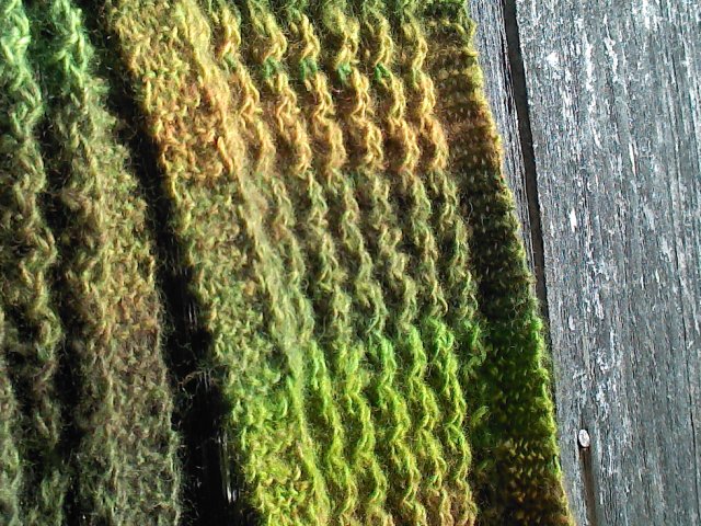 green forgiving scarf - 5